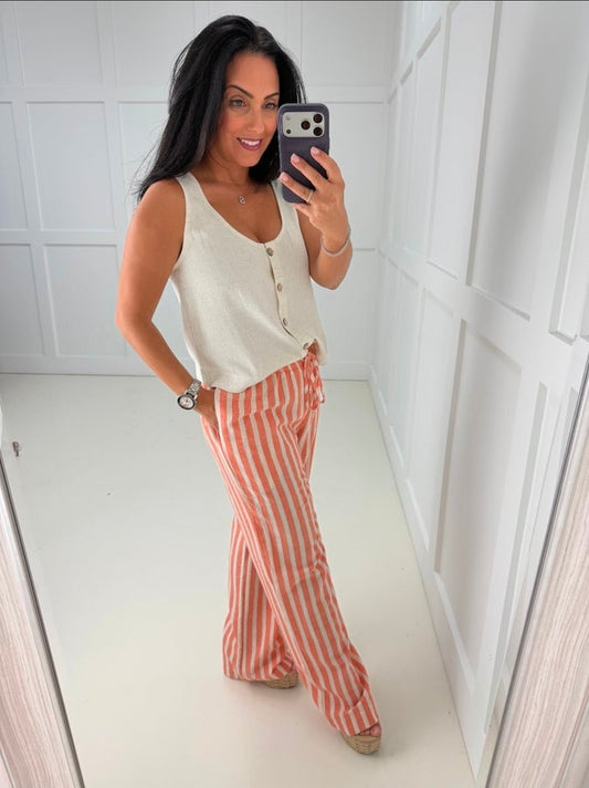 Viscose Linen Blend Button Up Sleeveless Top- Simply Simpson's Boutique is a Women's Online Fashion Boutique Located in Jupiter, Florida