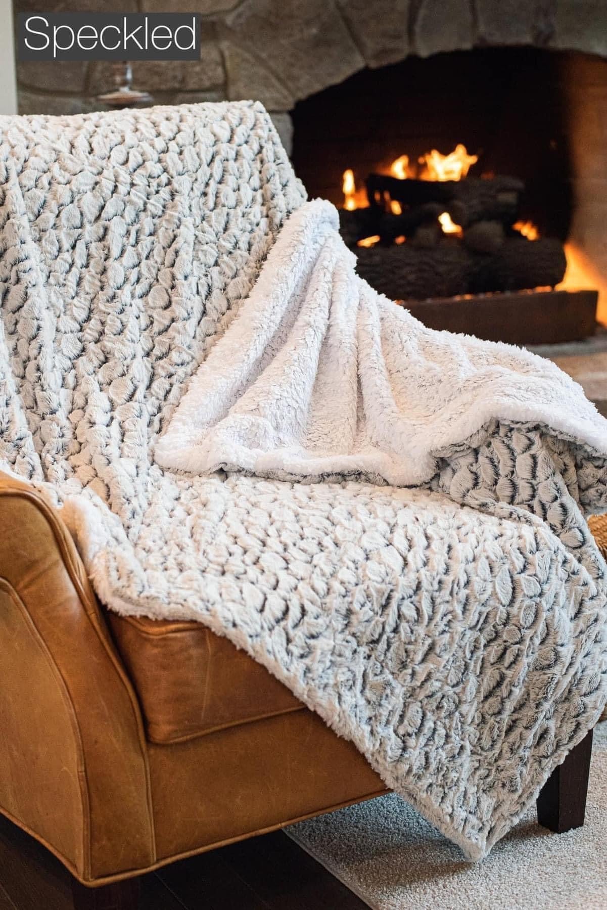 Cozy Blanket Collection-290 Home/Gift- Simply Simpson's Boutique is a Women's Online Fashion Boutique Located in Jupiter, Florida