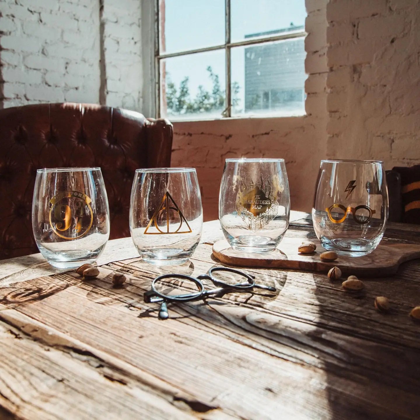 *CHeck if we can divide Harry Potter 4 piece 20oz Stemless Glass Set- Simply Simpson's Boutique is a Women's Online Fashion Boutique Located in Jupiter, Florida