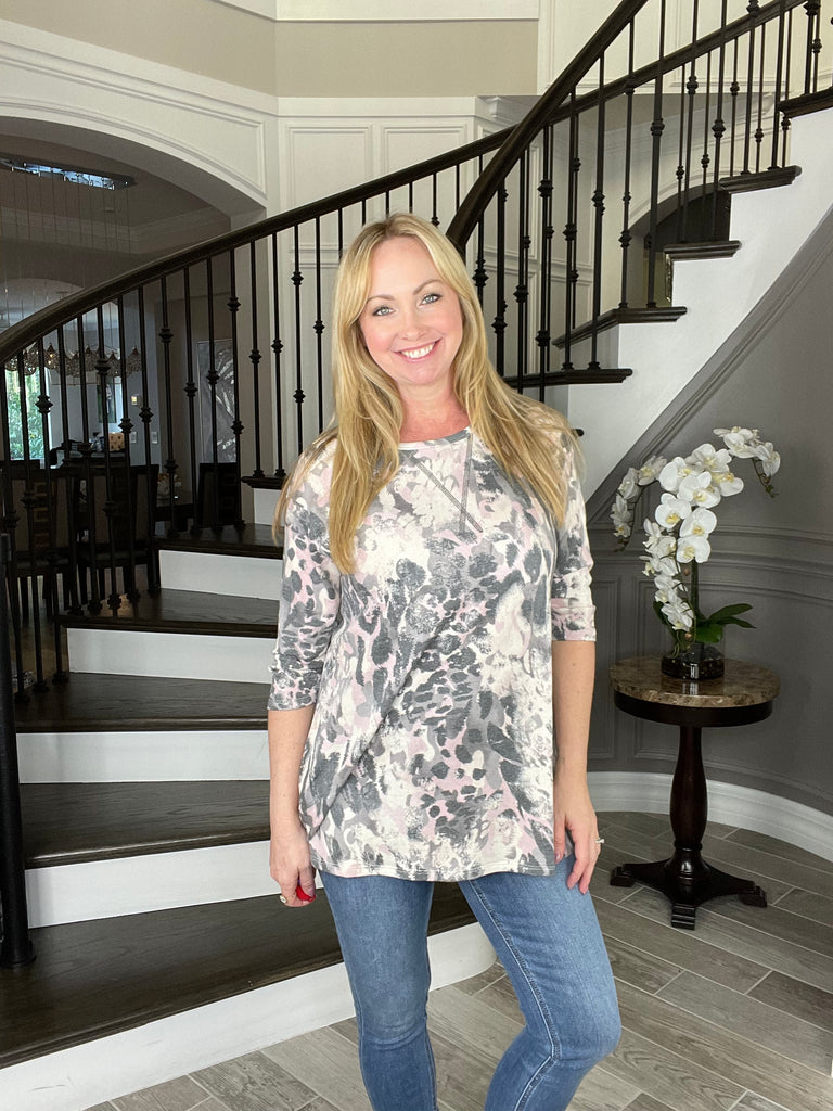 Dear Scarlett Leopard Print 3/4" Sleeve Top-110 Long Sleeves- Simply Simpson's Boutique is a Women's Online Fashion Boutique Located in Jupiter, Florida