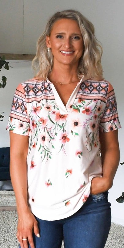 A Breeze in the Meadow Top-100 Short Sleeves- Simply Simpson's Boutique is a Women's Online Fashion Boutique Located in Jupiter, Florida