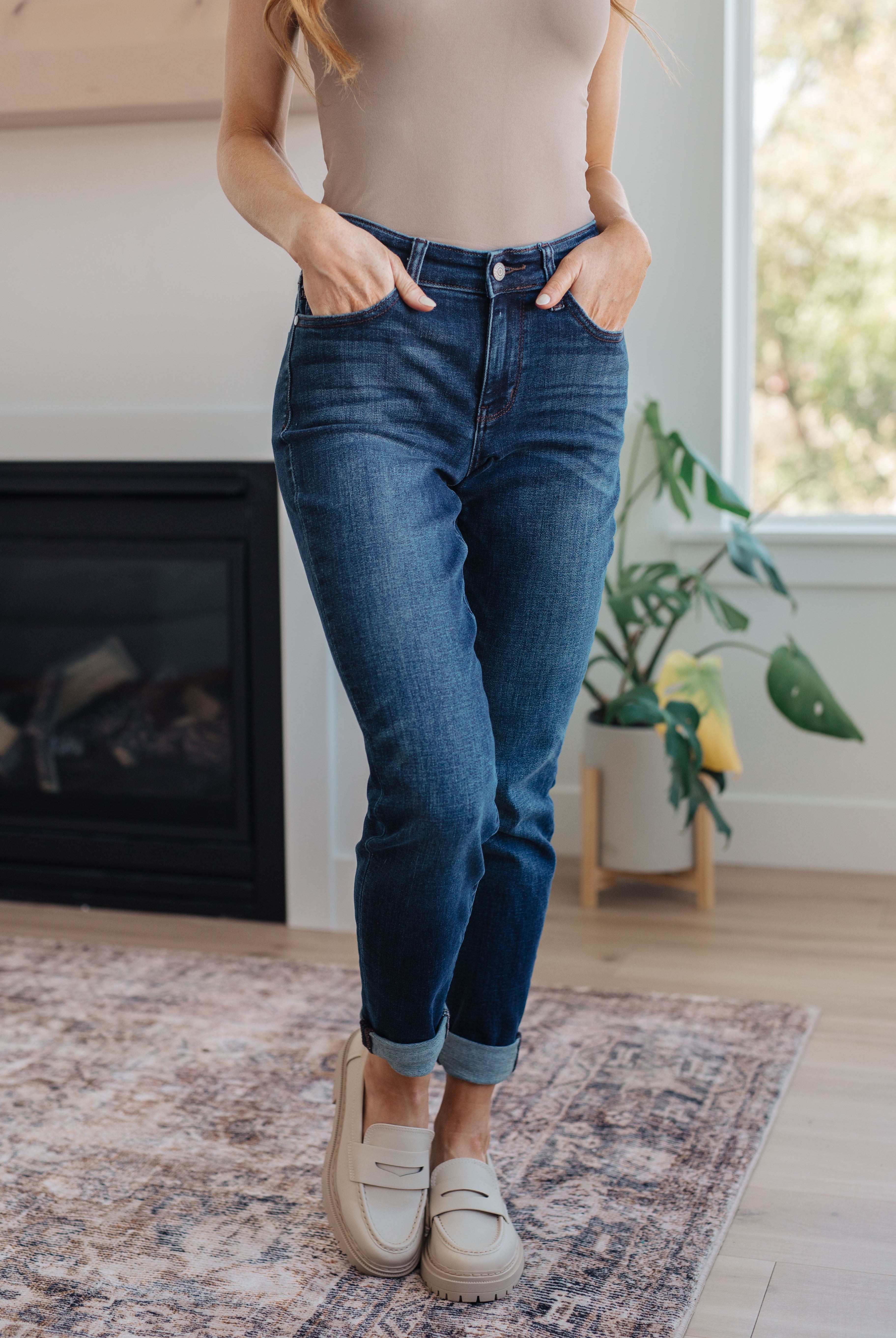 Amber Mid Rise Cuffed Slim Fit Jeans-Pants- Simply Simpson's Boutique is a Women's Online Fashion Boutique Located in Jupiter, Florida