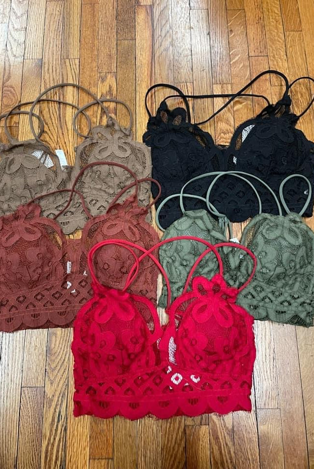 Crochet Lace Bralette-130 Cami's /Bralettes /Bodysuits- Simply Simpson's Boutique is a Women's Online Fashion Boutique Located in Jupiter, Florida