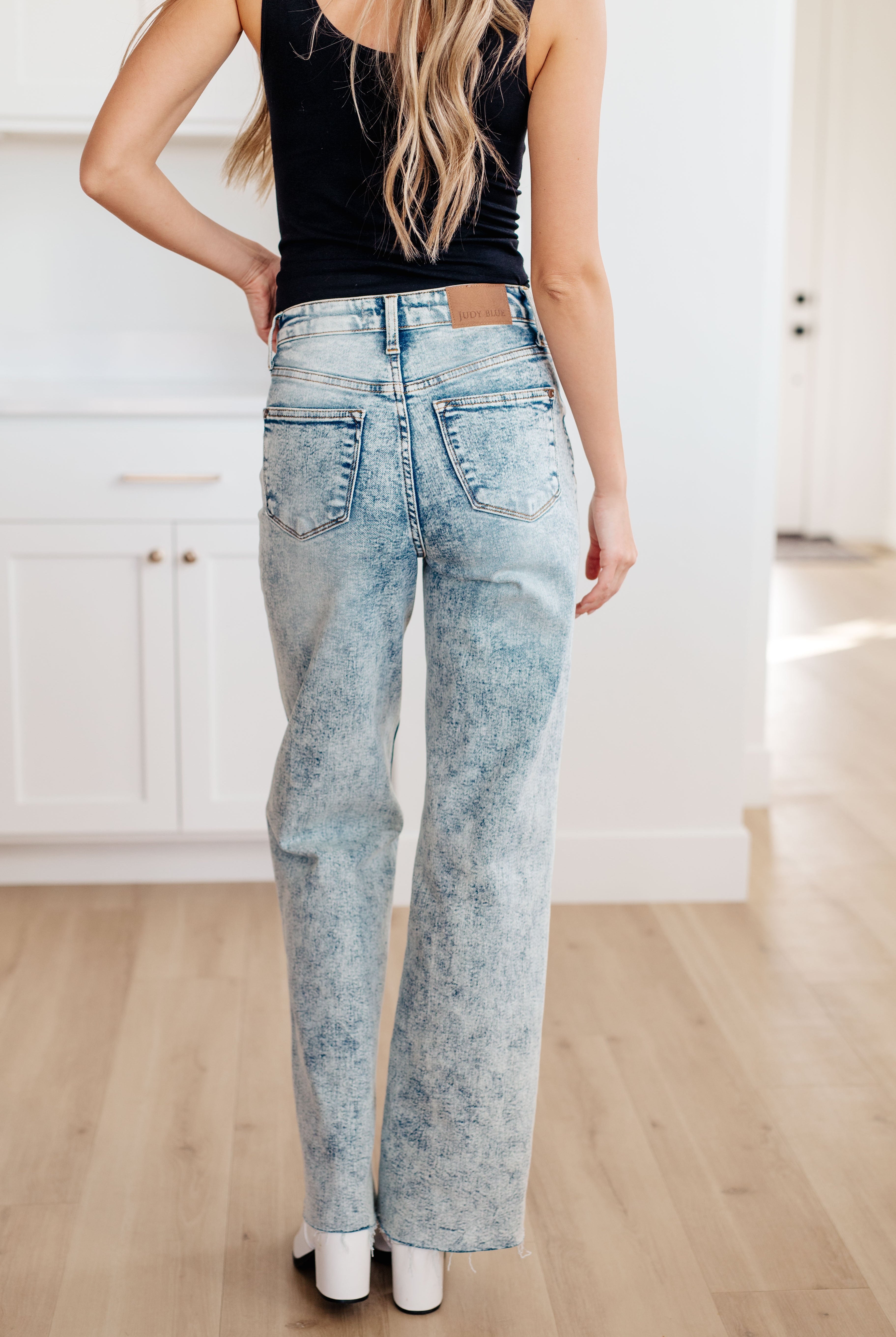 Dory High Waist Mineral Wash Raw Hem Wide Leg Jeans-Jeans- Simply Simpson's Boutique is a Women's Online Fashion Boutique Located in Jupiter, Florida