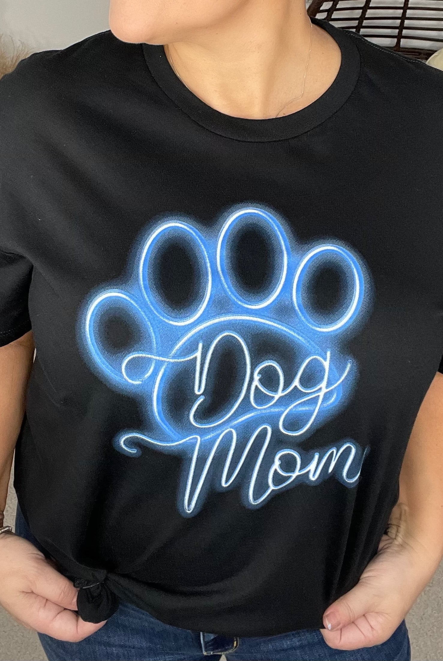 Dog Mom Graphic Tee-Graphic Tee- Simply Simpson's Boutique is a Women's Online Fashion Boutique Located in Jupiter, Florida