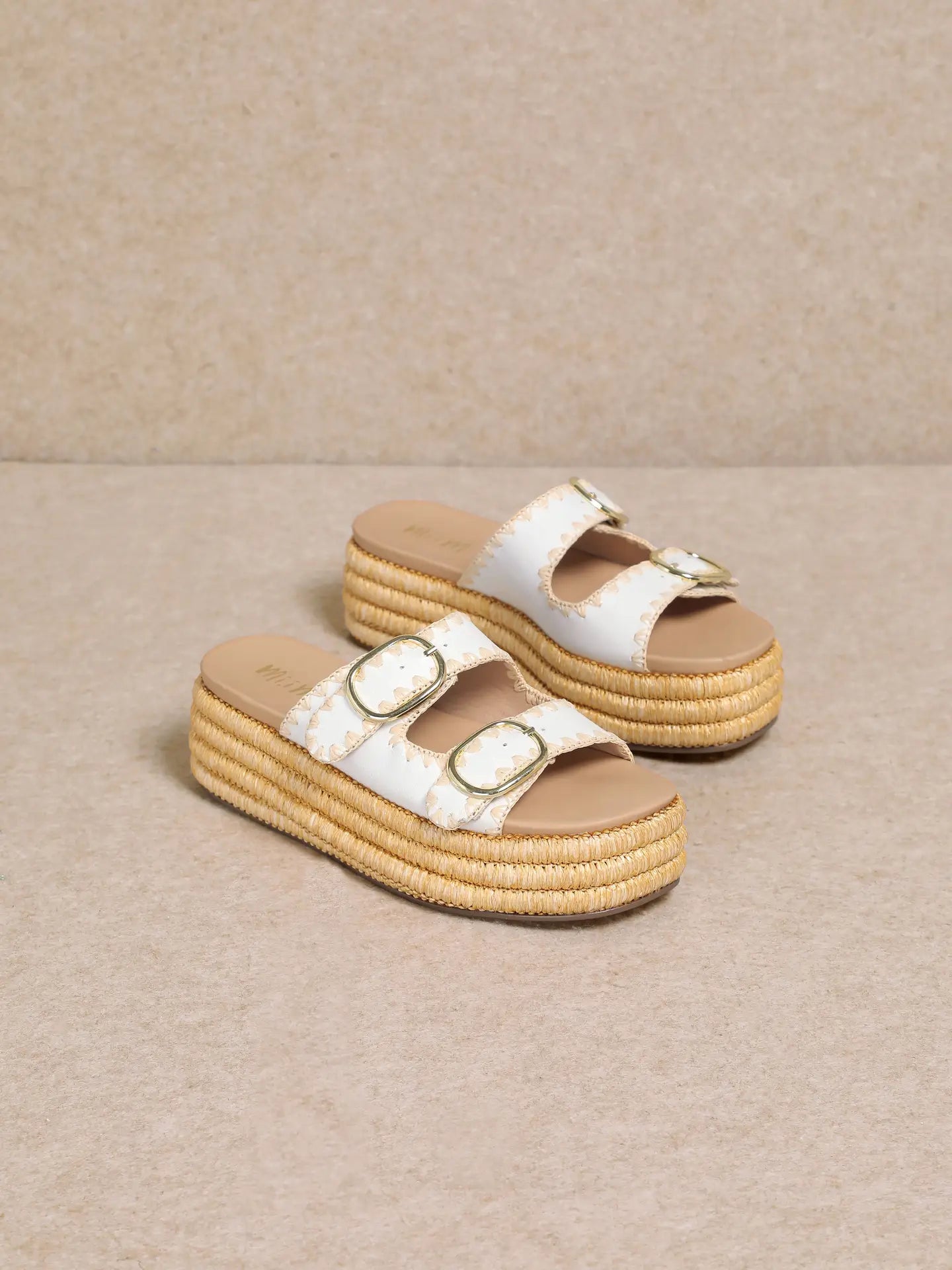 Golden Hour Platform Sandals-260 Shoes- Simply Simpson's Boutique is a Women's Online Fashion Boutique Located in Jupiter, Florida
