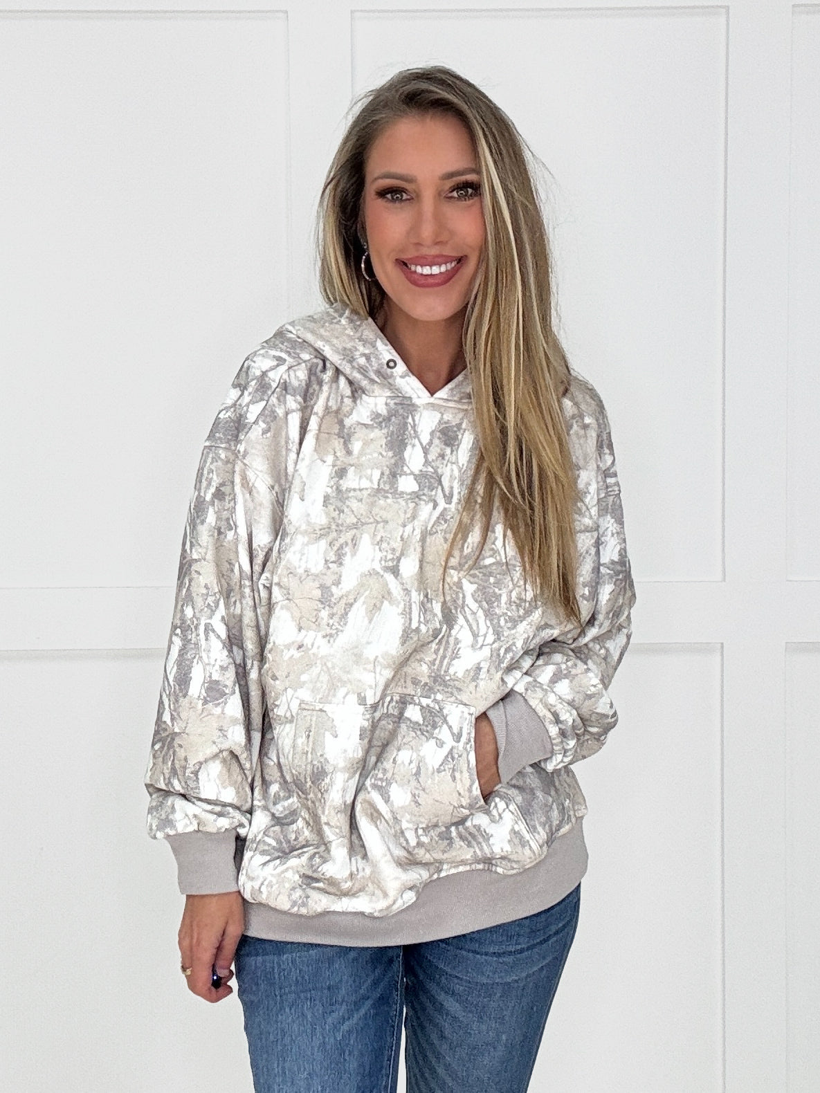 Veveret Winter Woodland Hoodie