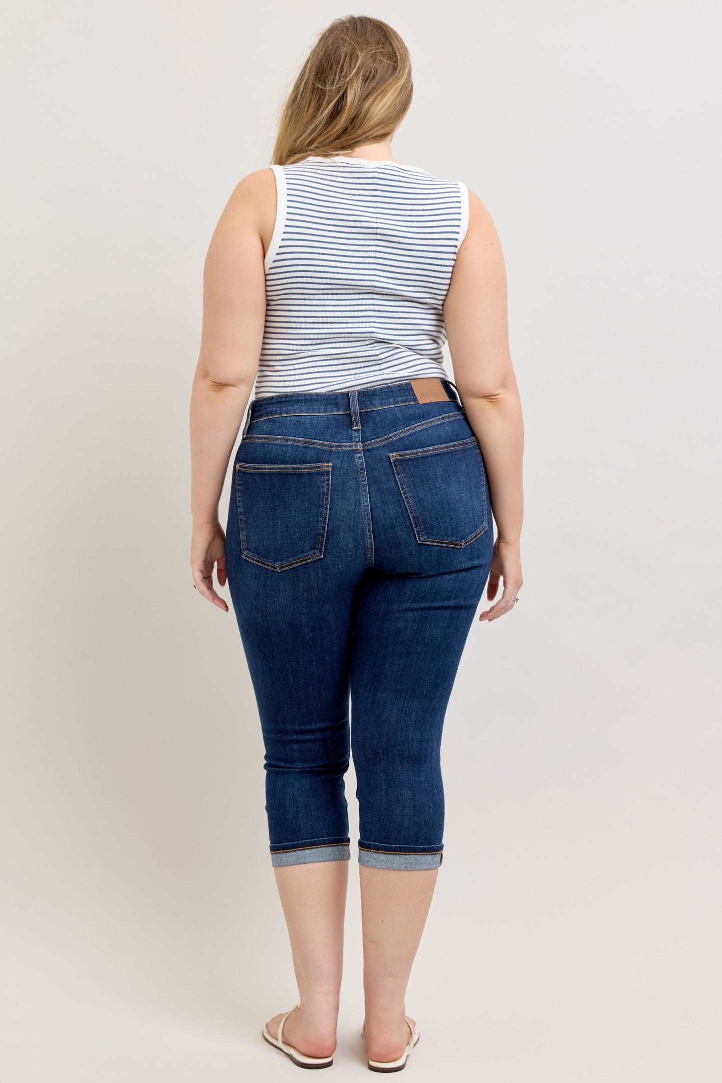 Judy Blue Cabana Capris-200 Jeans- Simply Simpson's Boutique is a Women's Online Fashion Boutique Located in Jupiter, Florida