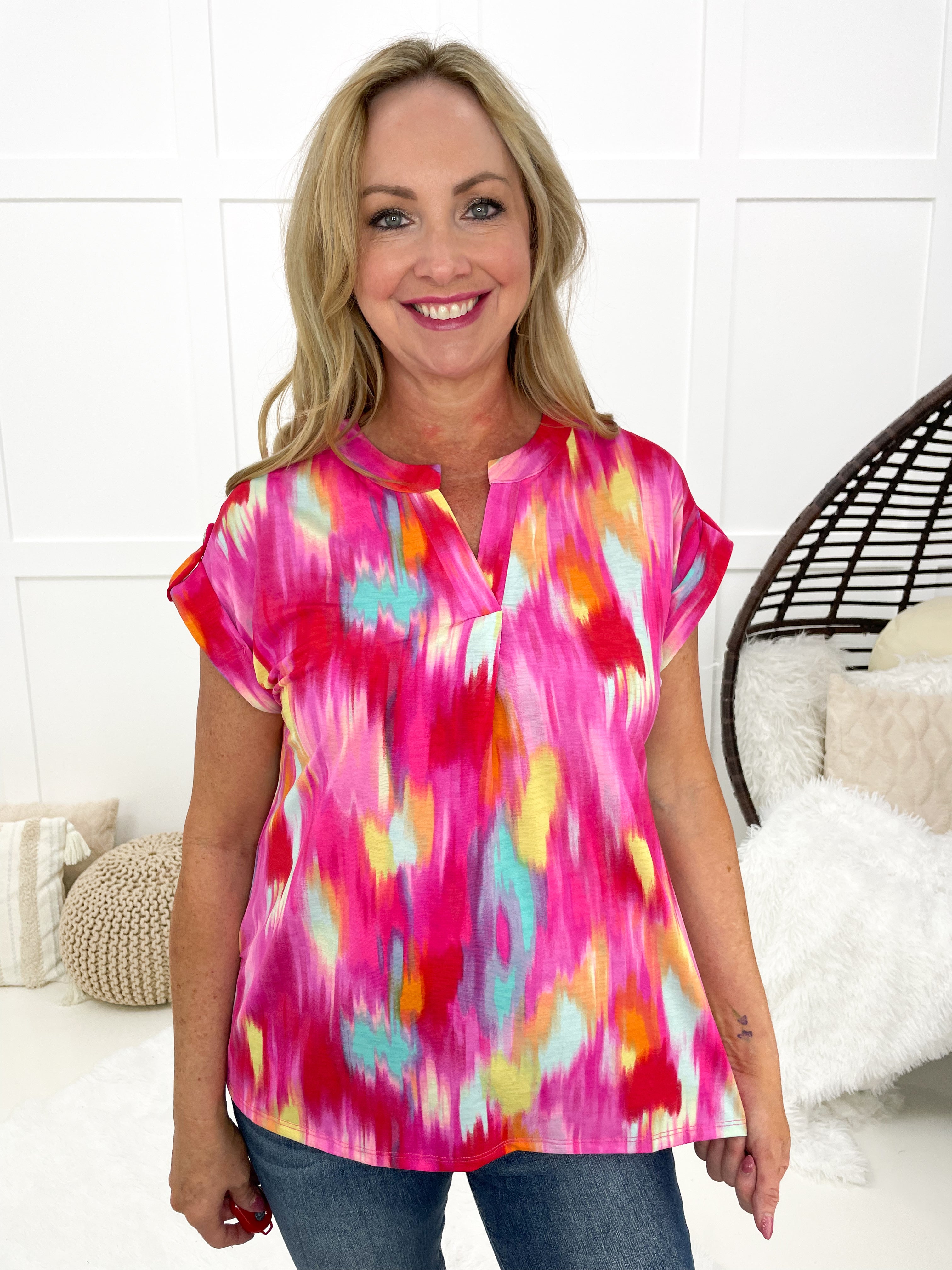 Dear Scarlett Pop Of Pink Short Sleeve Lizzy-100 Short Sleeves- Simply Simpson's Boutique is a Women's Online Fashion Boutique Located in Jupiter, Florida