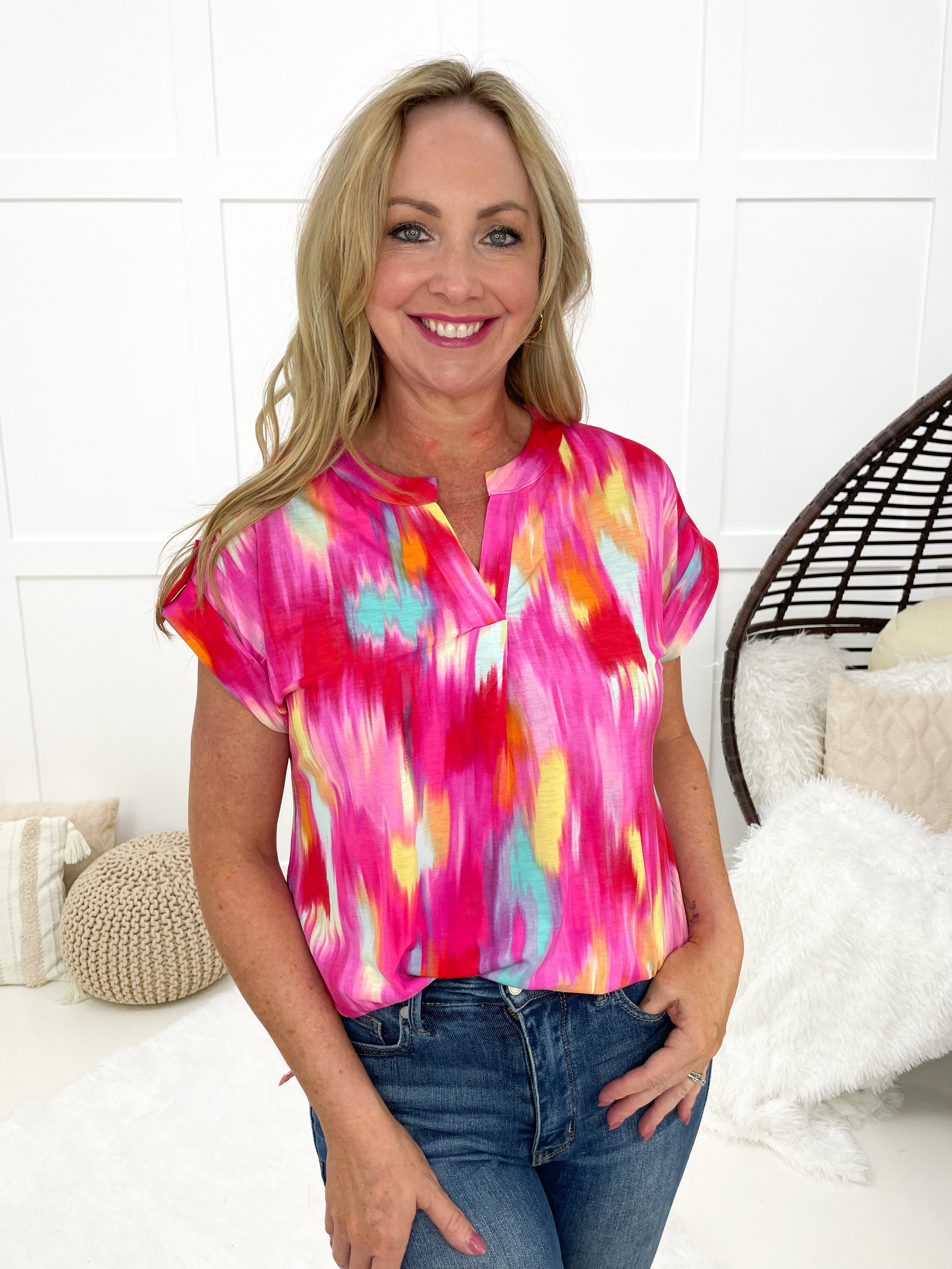 Dear Scarlett Pop Of Pink Short Sleeve Lizzy-100 Short Sleeves- Simply Simpson's Boutique is a Women's Online Fashion Boutique Located in Jupiter, Florida