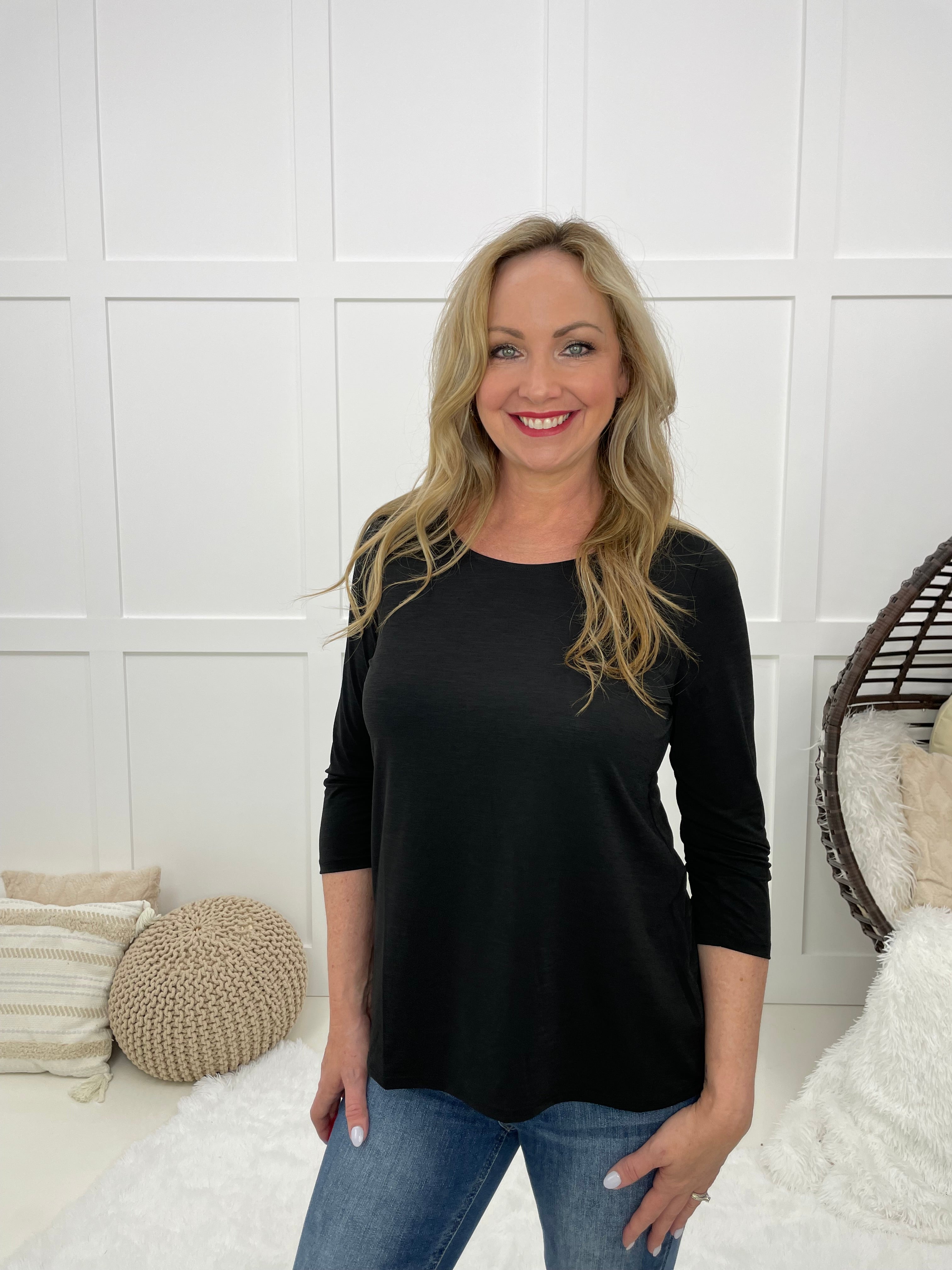 Dear Scarlett Effortless Beauty Top-110 Long Sleeves- Simply Simpson's Boutique is a Women's Online Fashion Boutique Located in Jupiter, Florida