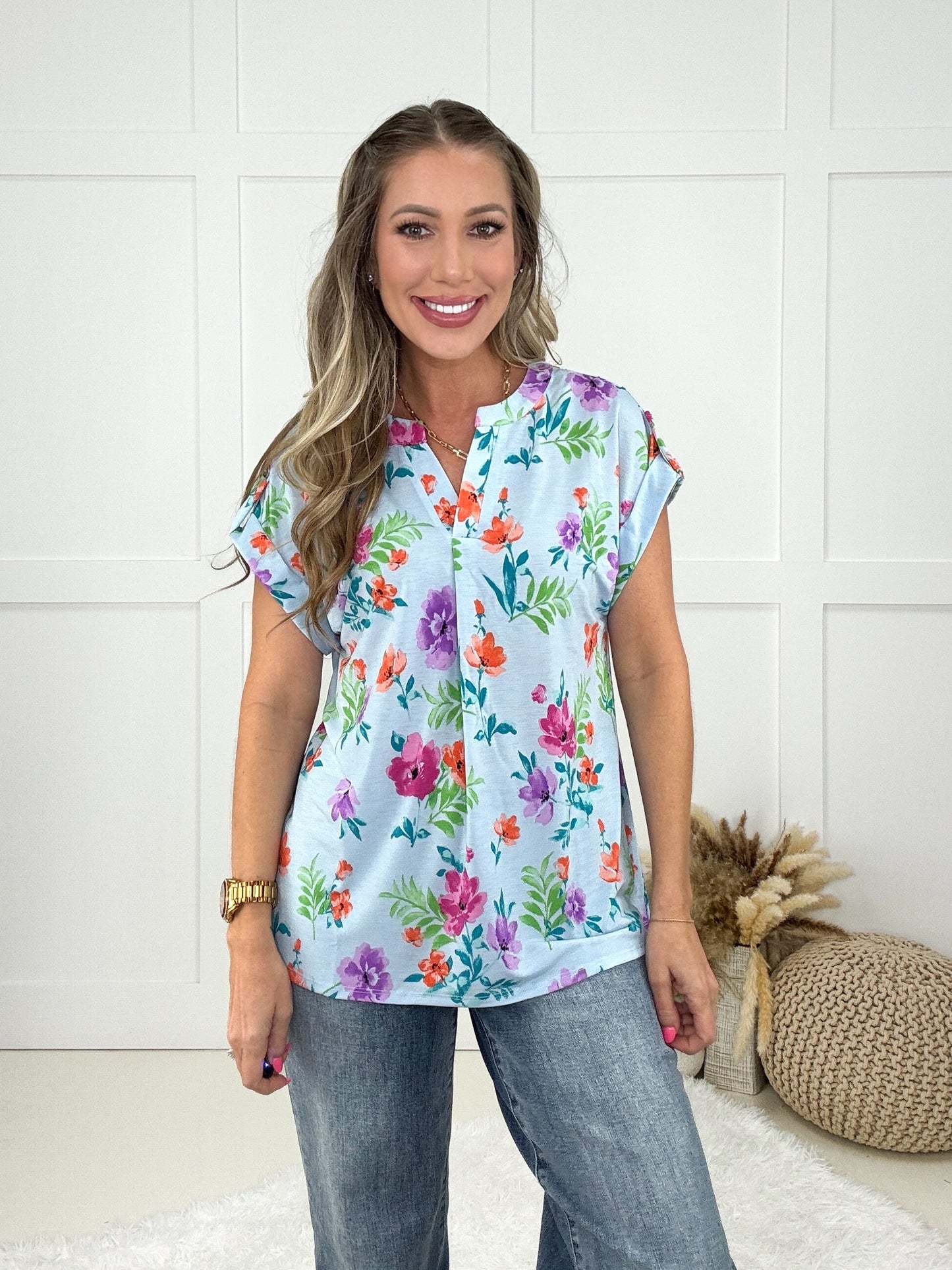 Dear Scarlett Sunshine Lizzy-100 Short Sleeves- Simply Simpson's Boutique is a Women's Online Fashion Boutique Located in Jupiter, Florida