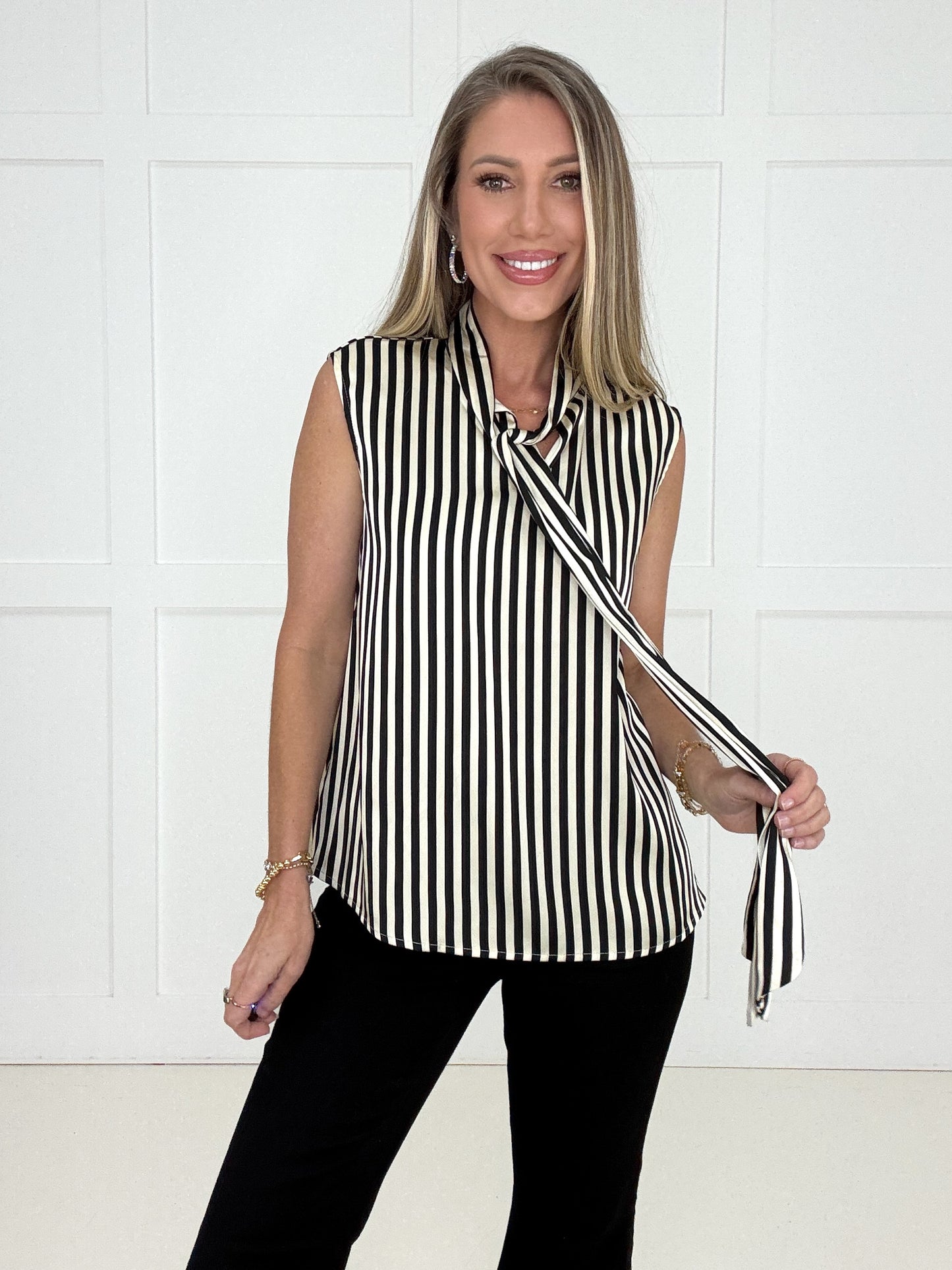 Black Preppy Perfection Blouse-100 Short Sleeves- Simply Simpson's Boutique is a Women's Online Fashion Boutique Located in Jupiter, Florida