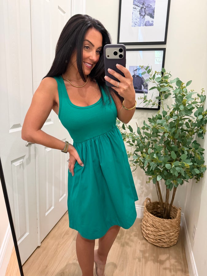 Erica Green Midi Dress- Simply Simpson's Boutique is a Women's Online Fashion Boutique Located in Jupiter, Florida