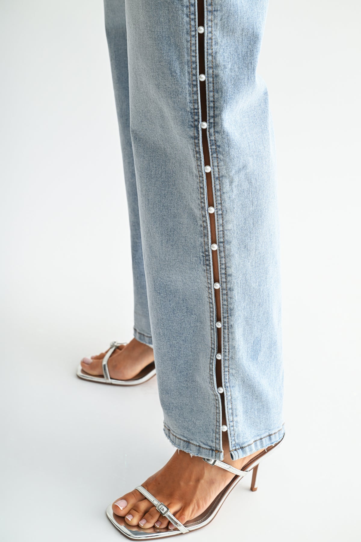Mica Pearl Perfection Wide Leg Jeans