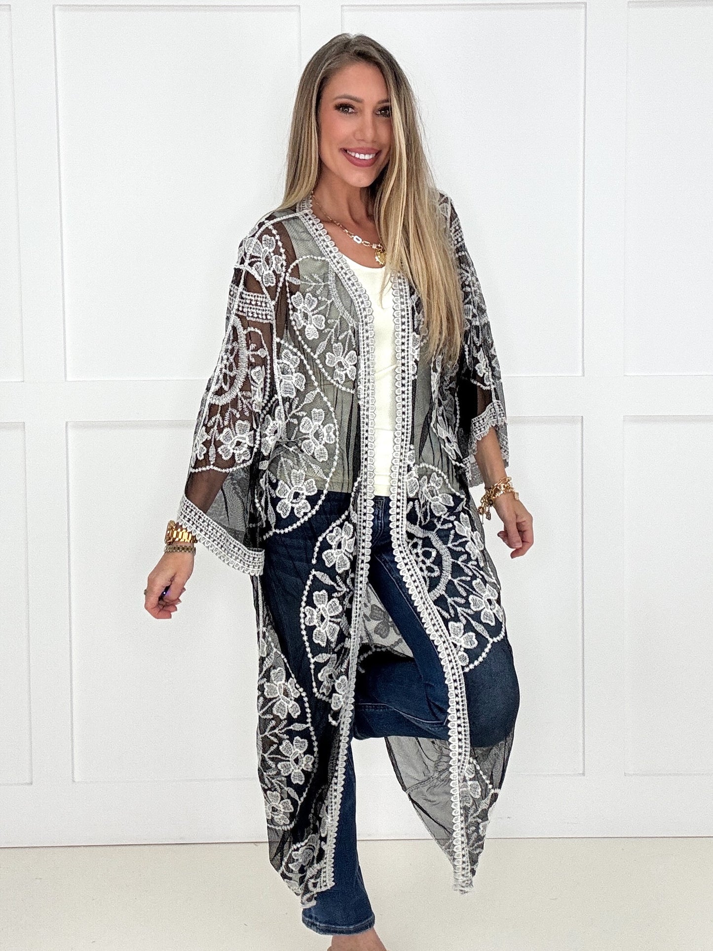 Bloom & Breeze Kimono-180 Outerwear/Jackets- Simply Simpson's Boutique is a Women's Online Fashion Boutique Located in Jupiter, Florida
