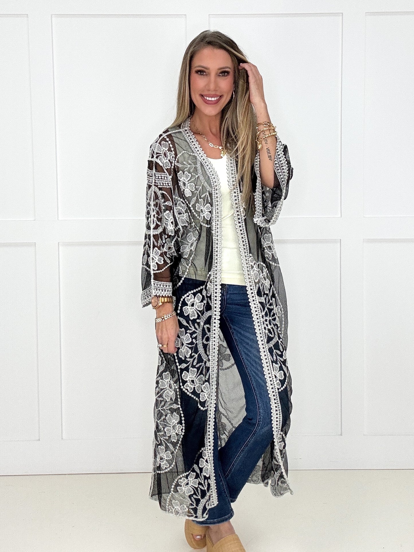Bloom & Breeze Kimono-180 Outerwear/Jackets- Simply Simpson's Boutique is a Women's Online Fashion Boutique Located in Jupiter, Florida