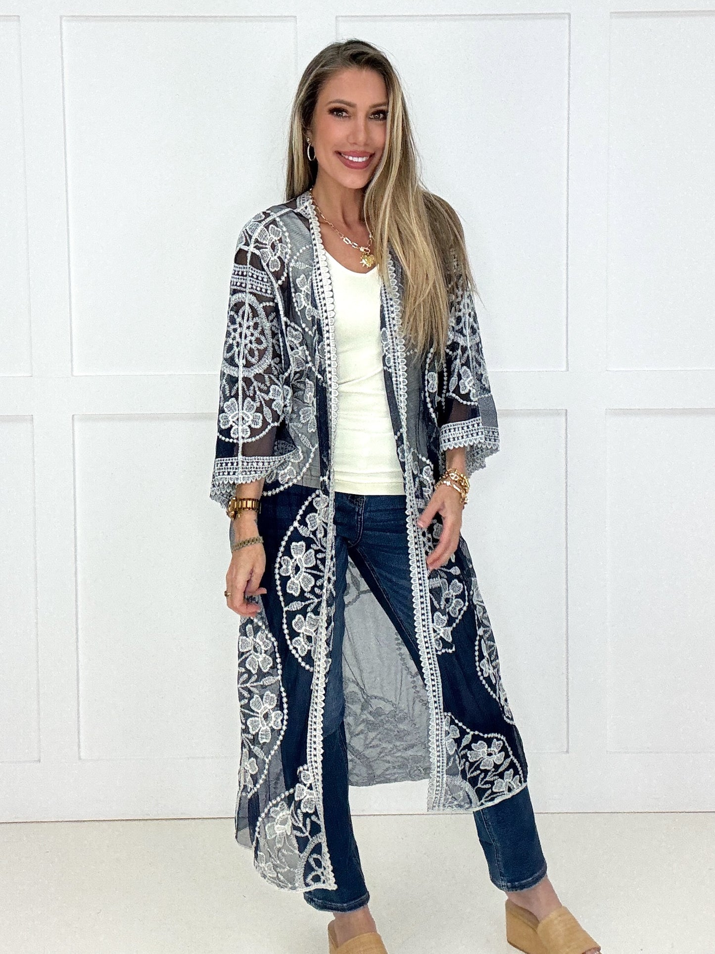 Bloom & Breeze Kimono-180 Outerwear/Jackets- Simply Simpson's Boutique is a Women's Online Fashion Boutique Located in Jupiter, Florida