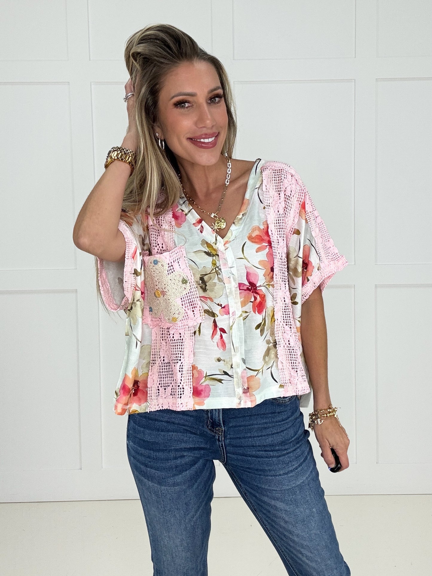 POL Blush Bloom Top-100 Short Sleeves- Simply Simpson's Boutique is a Women's Online Fashion Boutique Located in Jupiter, Florida