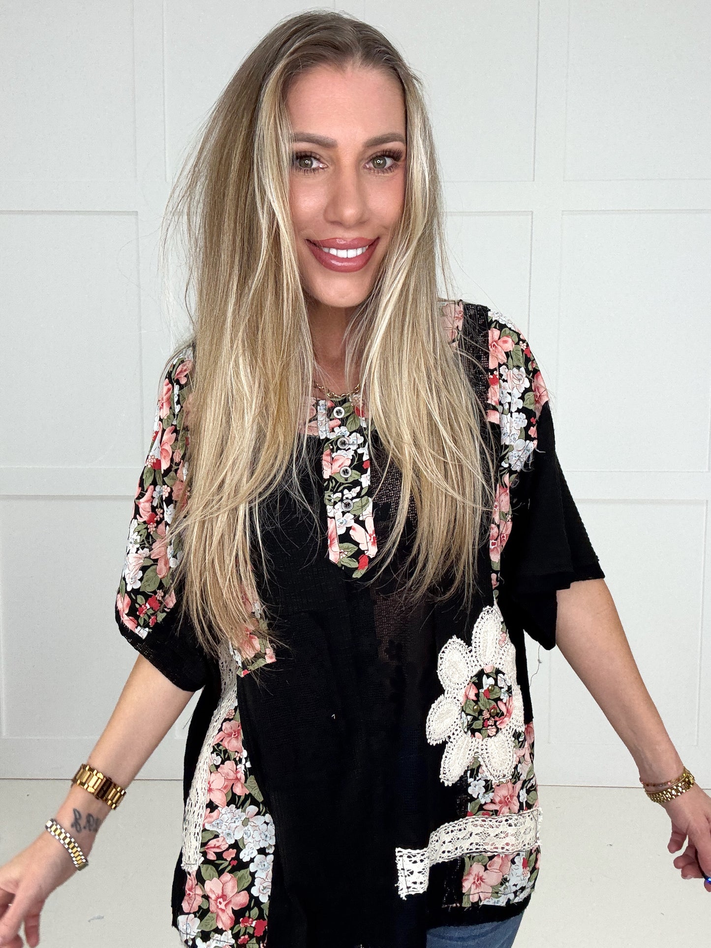POL Black Floral Patch Top-100 Short Sleeves- Simply Simpson's Boutique is a Women's Online Fashion Boutique Located in Jupiter, Florida