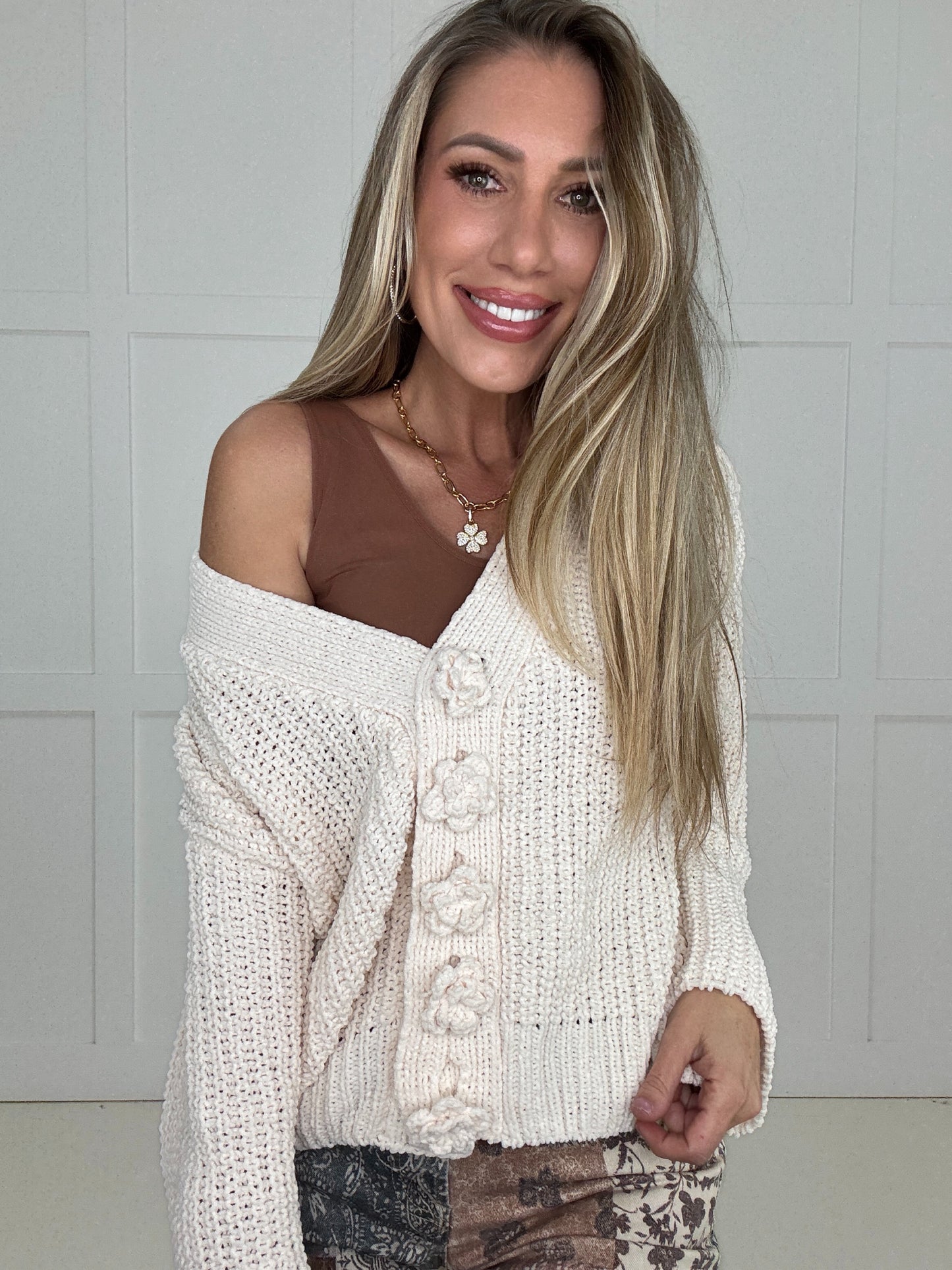 Cream Athena Floral Button Cardigan-180 Outerwear- Simply Simpson's Boutique is a Women's Online Fashion Boutique Located in Jupiter, Florida