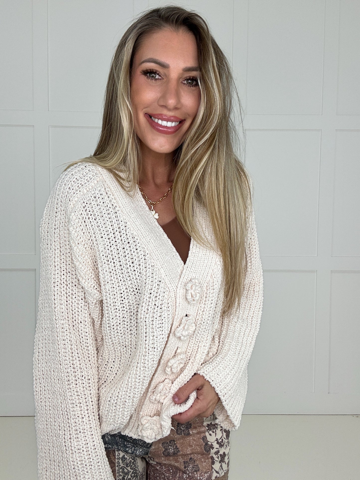 Cream Athena Floral Button Cardigan-180 Outerwear- Simply Simpson's Boutique is a Women's Online Fashion Boutique Located in Jupiter, Florida