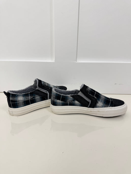 Very G Sandy Black/Grey Shoes-260 Shoes- Simply Simpson's Boutique is a Women's Online Fashion Boutique Located in Jupiter, Florida