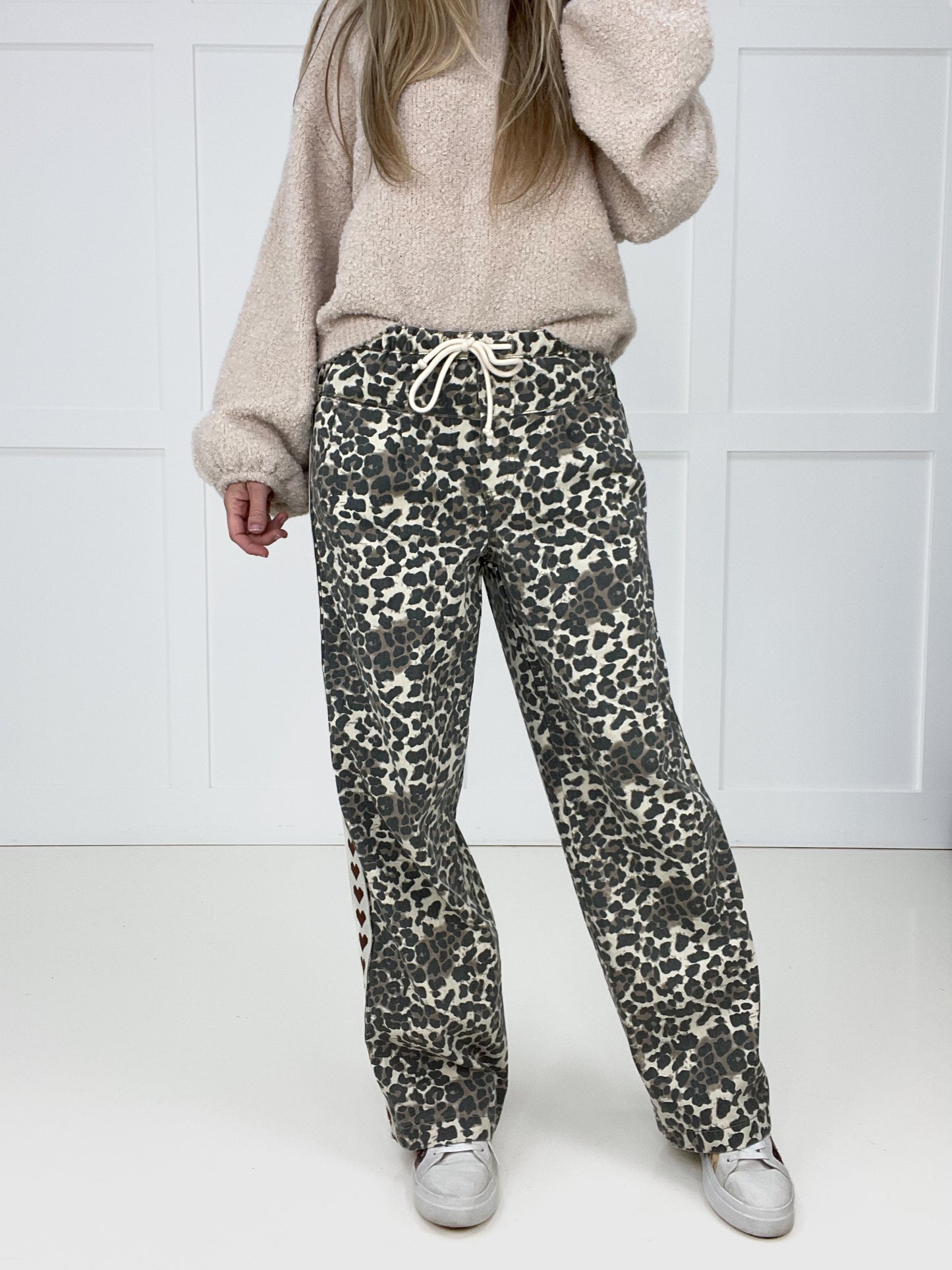 Veveret Wild at Heart Jeans-210 Other Bottoms- Simply Simpson's Boutique is a Women's Online Fashion Boutique Located in Jupiter, Florida