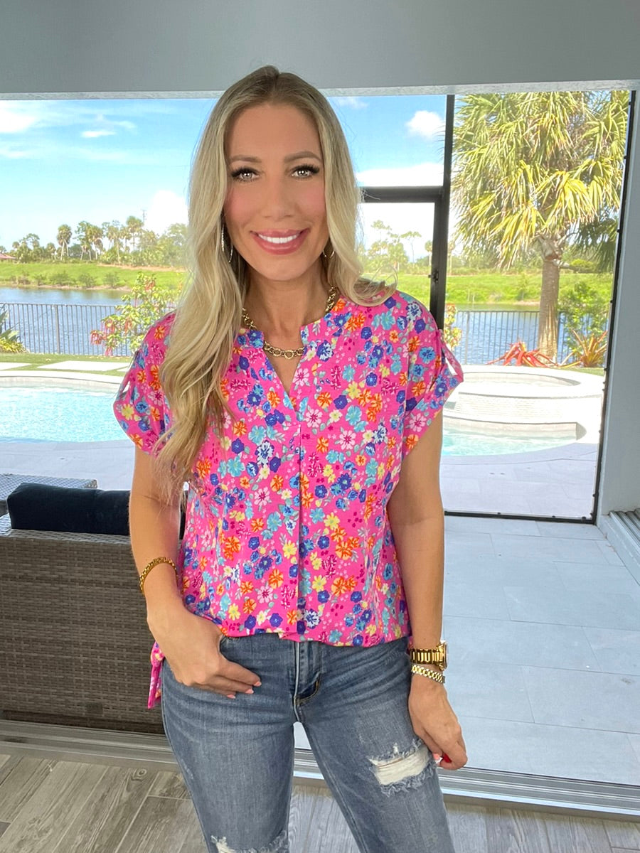 Dear Scarlett Pink Parade Short Sleeve Lizzy-100 Short Sleeves- Simply Simpson's Boutique is a Women's Online Fashion Boutique Located in Jupiter, Florida