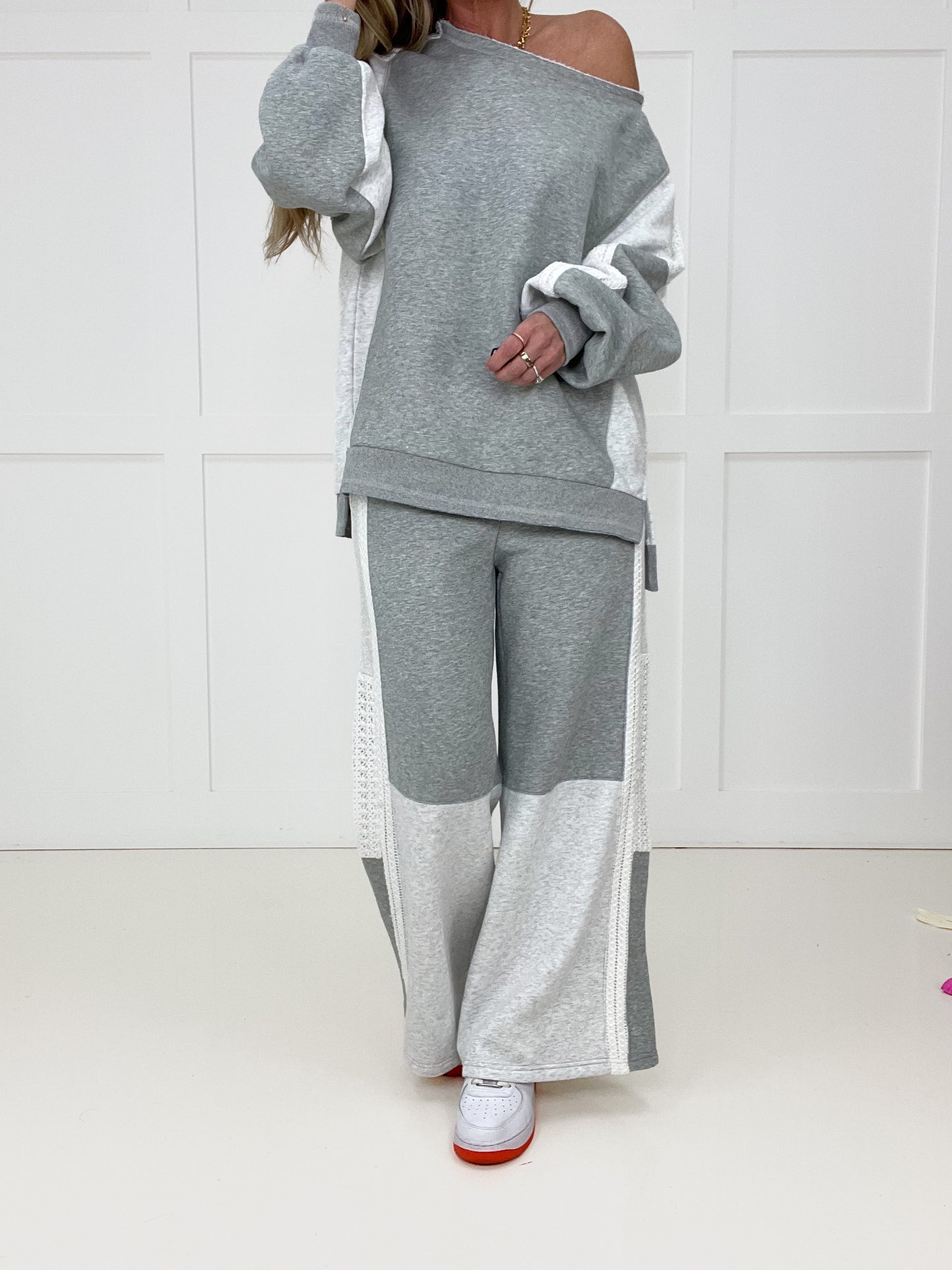 Weekend Reset Sweatpants-220 Lounge wear/Pajamas- Simply Simpson's Boutique is a Women's Online Fashion Boutique Located in Jupiter, Florida