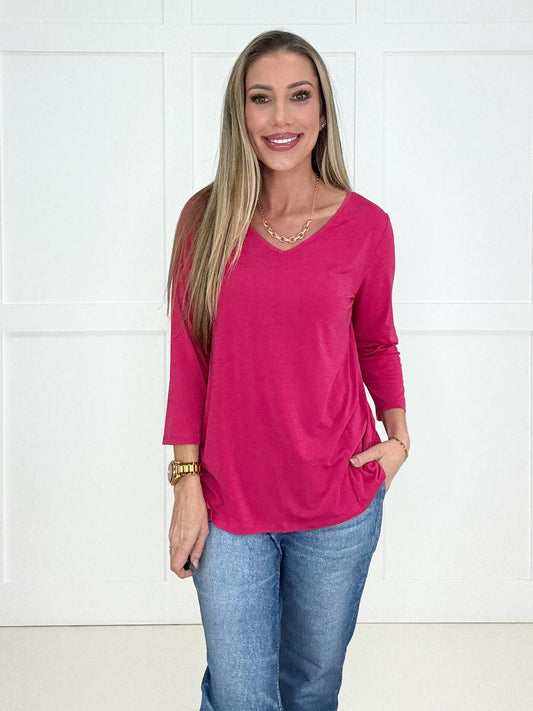 Dear Scarlett Basic V-Neck Top-100 Short Sleeves- Simply Simpson's Boutique is a Women's Online Fashion Boutique Located in Jupiter, Florida