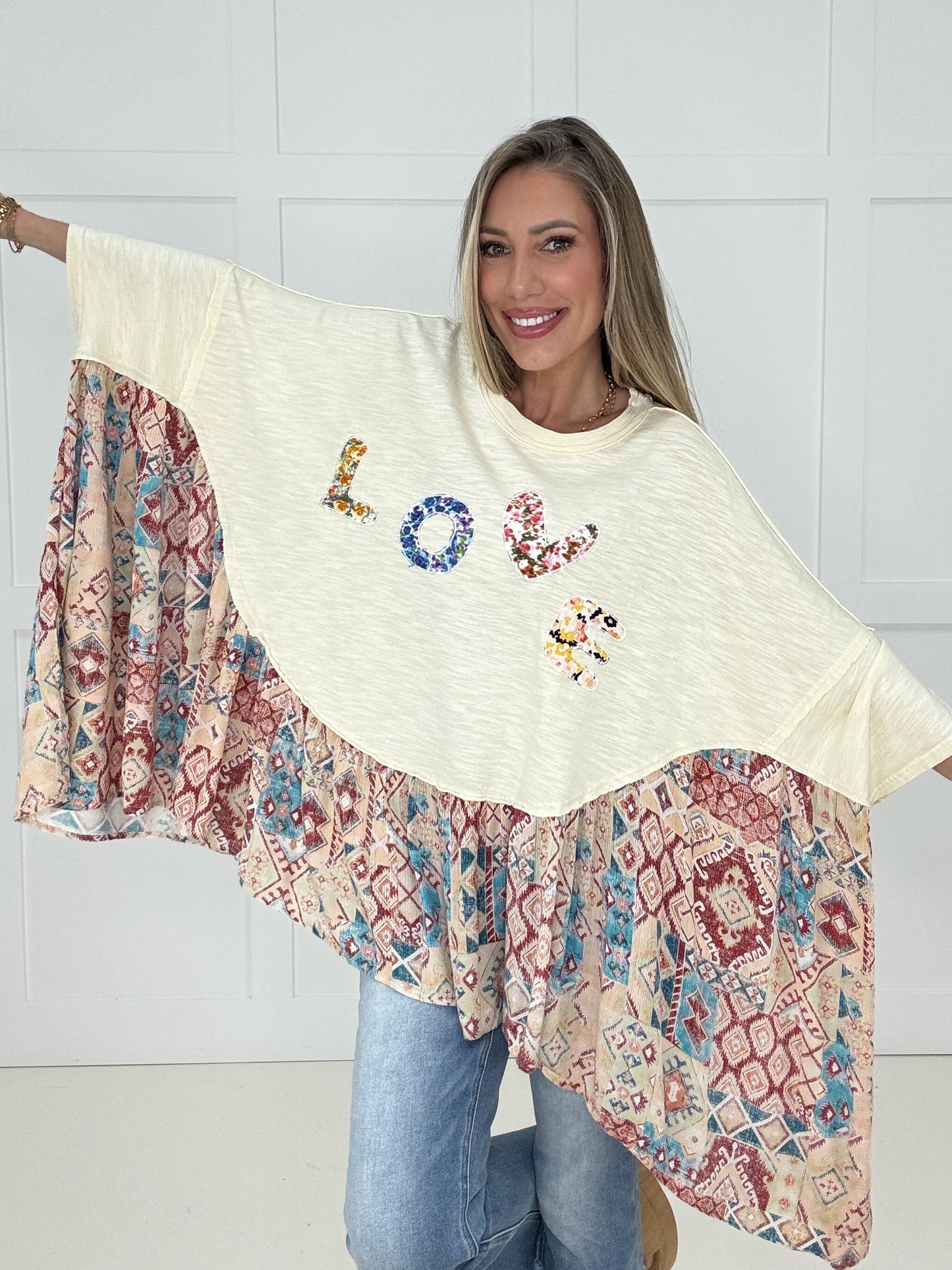 Love Letters Ivory Top-100 Short Sleeves- Simply Simpson's Boutique is a Women's Online Fashion Boutique Located in Jupiter, Florida