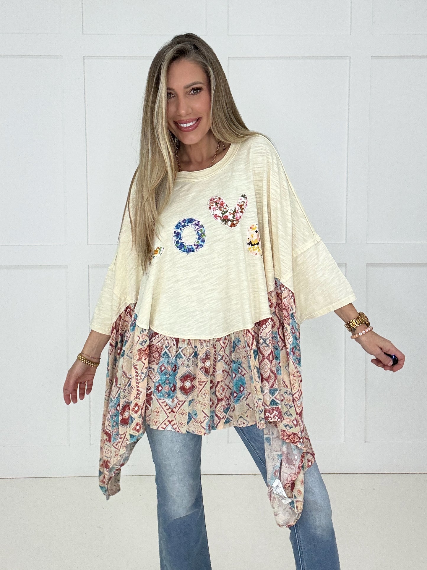 Love Letters Ivory Top-100 Short Sleeves- Simply Simpson's Boutique is a Women's Online Fashion Boutique Located in Jupiter, Florida