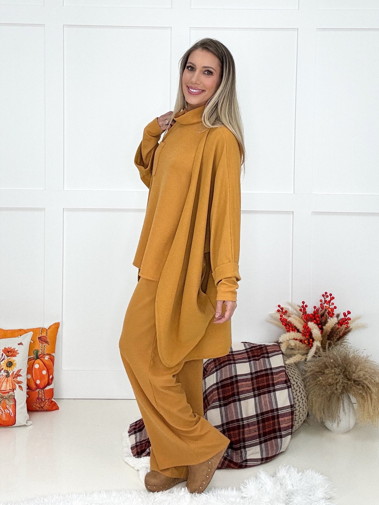 Dear Scarlett Getaway Set-250 Rompers/Sets- Simply Simpson's Boutique is a Women's Online Fashion Boutique Located in Jupiter, Florida