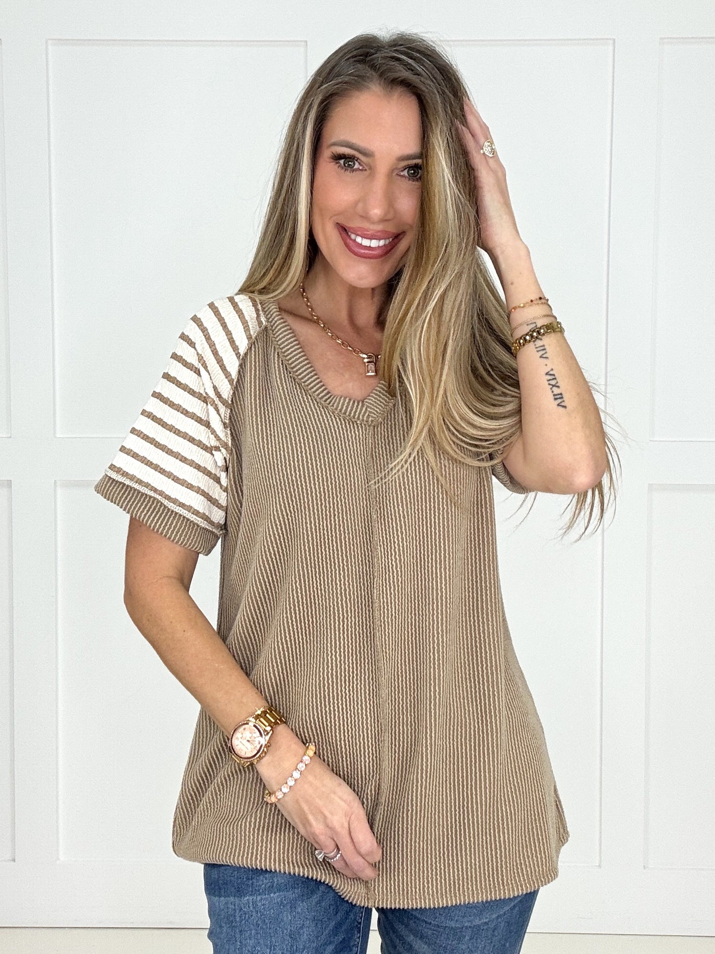 Coffee and Cream Top-100 Short Sleeves- Simply Simpson's Boutique is a Women's Online Fashion Boutique Located in Jupiter, Florida