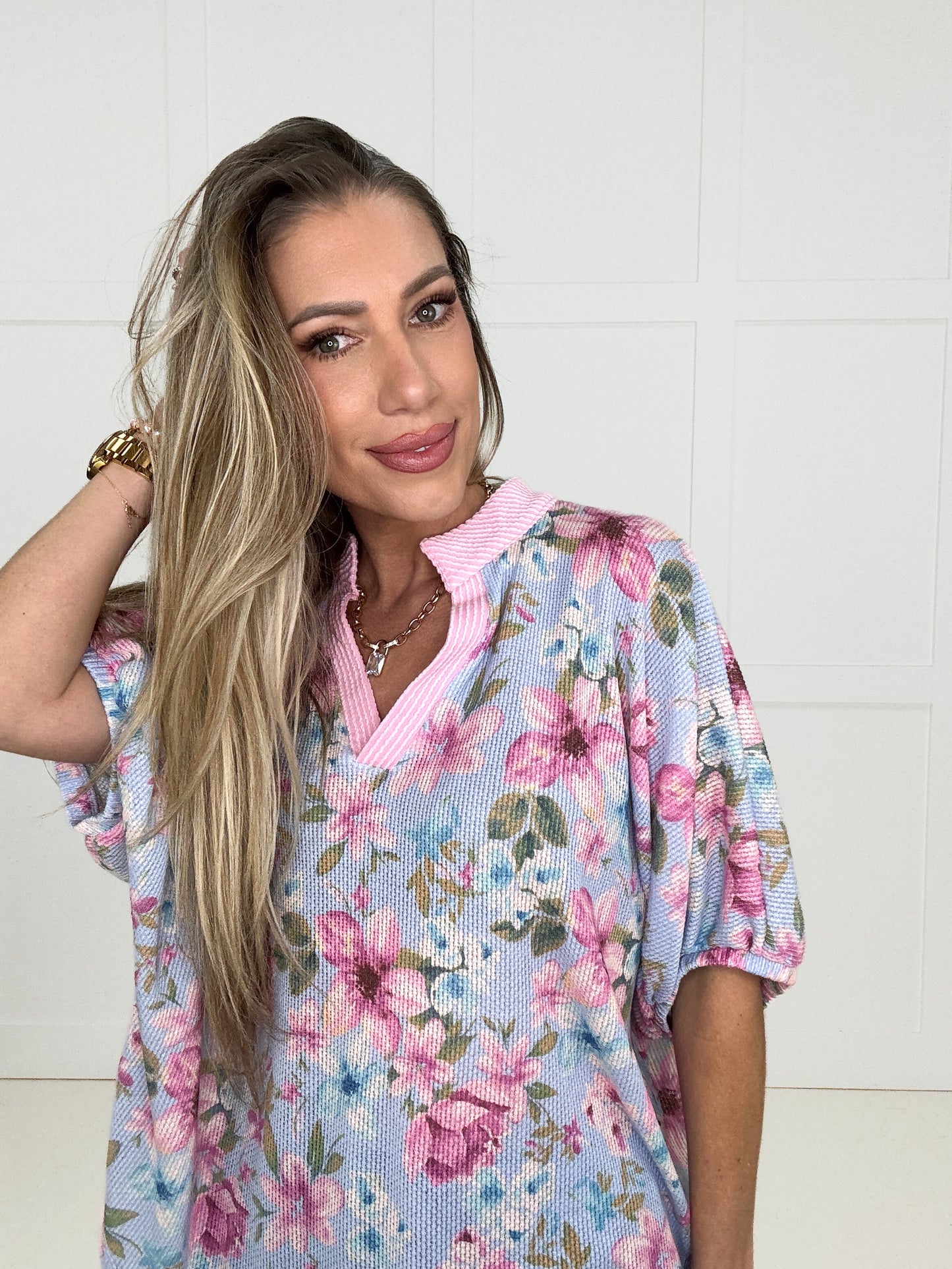 Meredith Magic Top-100 Short Sleeves- Simply Simpson's Boutique is a Women's Online Fashion Boutique Located in Jupiter, Florida