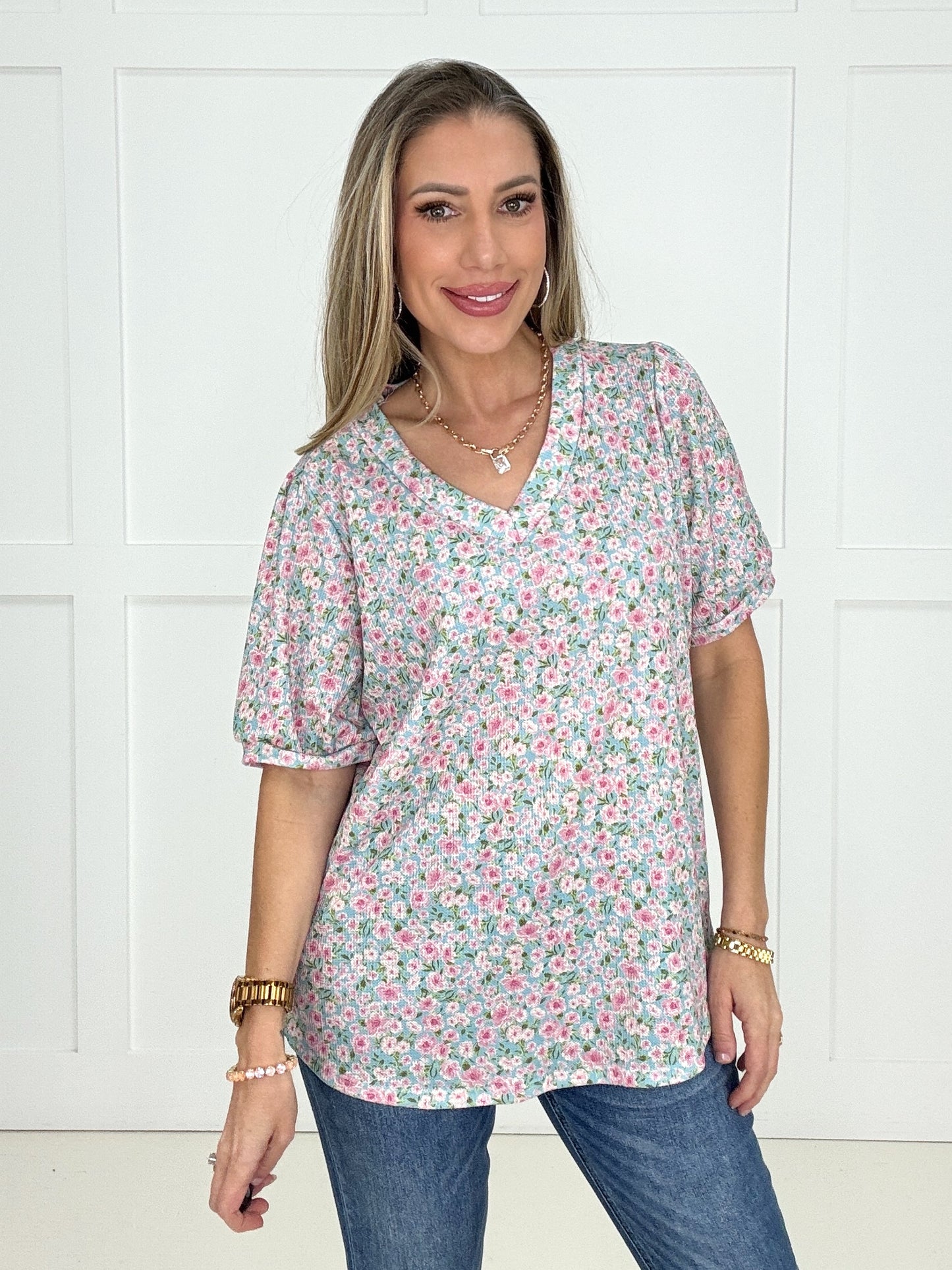 Wildflower Lane Top-100 Short Sleeves- Simply Simpson's Boutique is a Women's Online Fashion Boutique Located in Jupiter, Florida