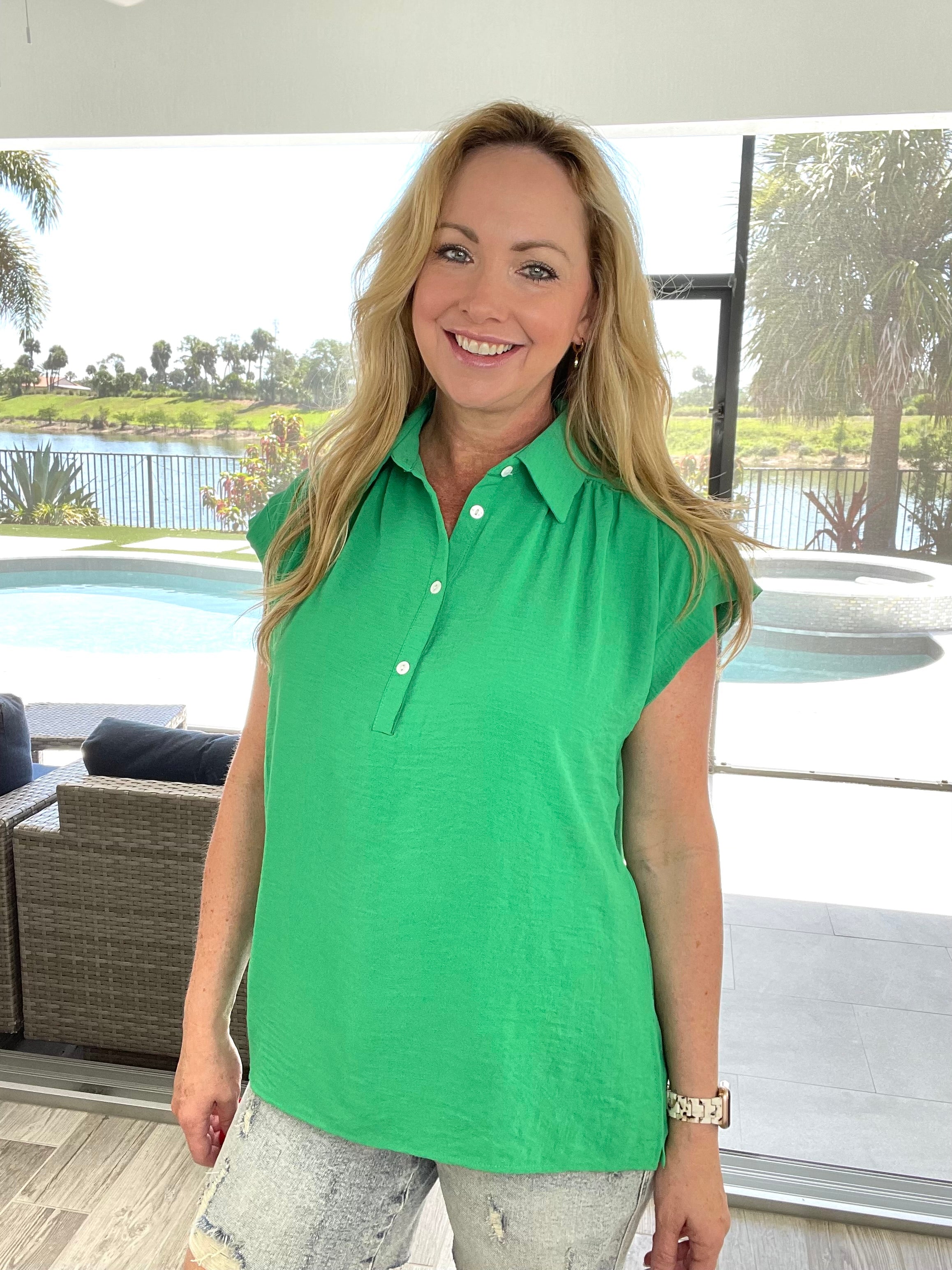 Park Vibes Blouse-100 Short Sleeves- Simply Simpson's Boutique is a Women's Online Fashion Boutique Located in Jupiter, Florida