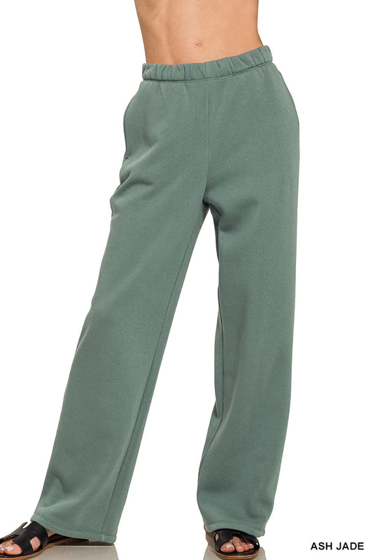 Fleece Sweatpants w/Pockets-210 Other Bottoms- Simply Simpson's Boutique is a Women's Online Fashion Boutique Located in Jupiter, Florida
