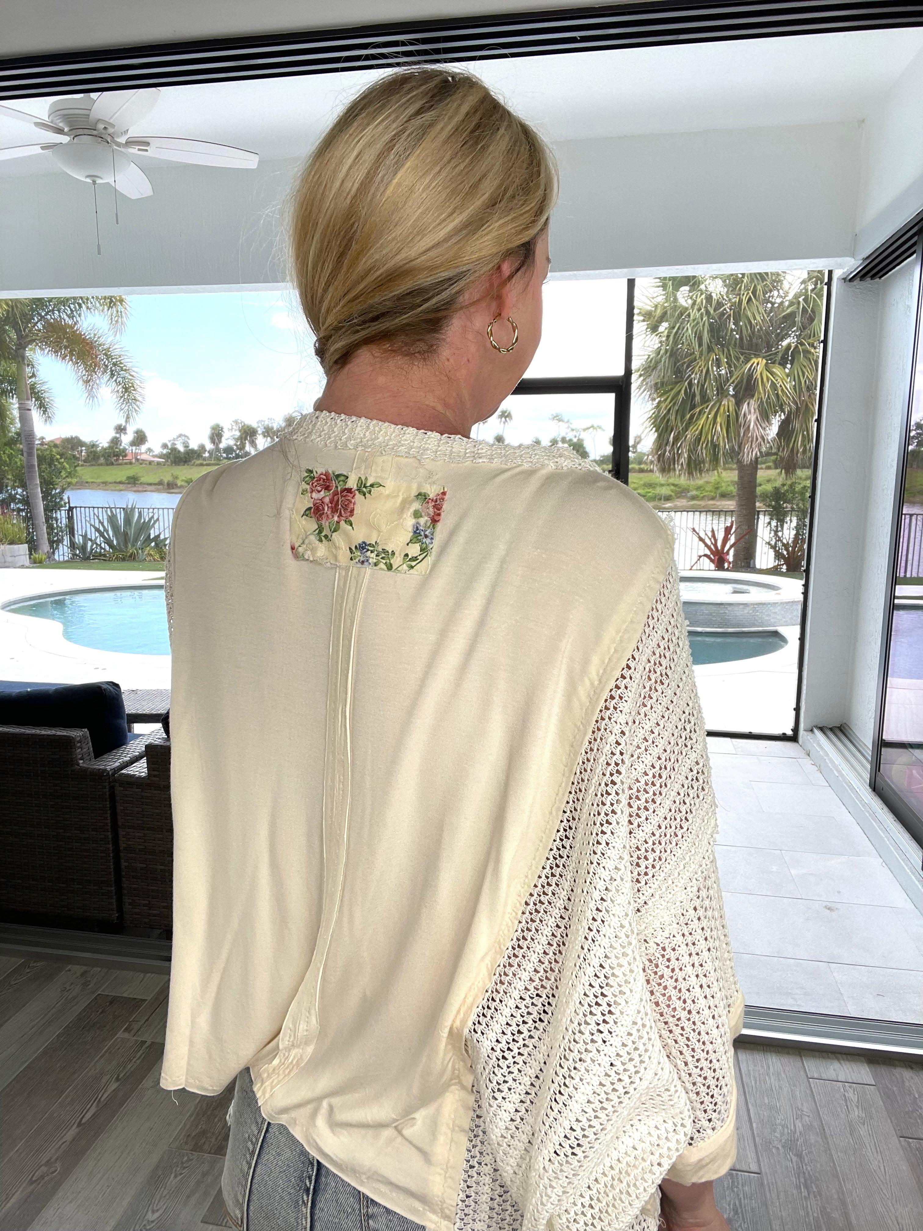 POL Fields Of Flowers Boho Top-100 Short Sleeves- Simply Simpson's Boutique is a Women's Online Fashion Boutique Located in Jupiter, Florida