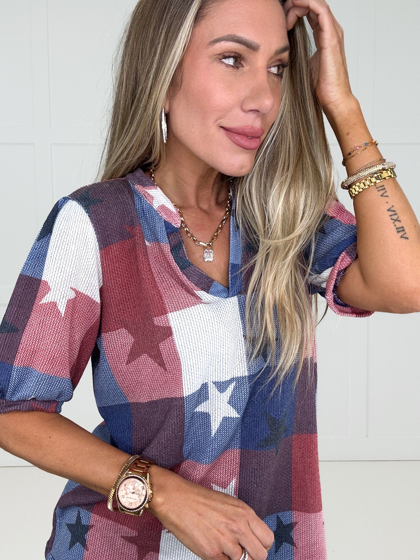 Stars Over Main Street Top-100 Short Sleeves- Simply Simpson's Boutique is a Women's Online Fashion Boutique Located in Jupiter, Florida