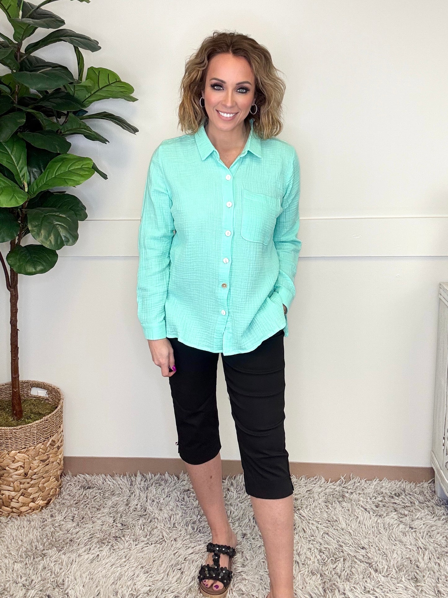 Dear Scarlett Coastal Mint Celia Top-110 Long Sleeves- Simply Simpson's Boutique is a Women's Online Fashion Boutique Located in Jupiter, Florida