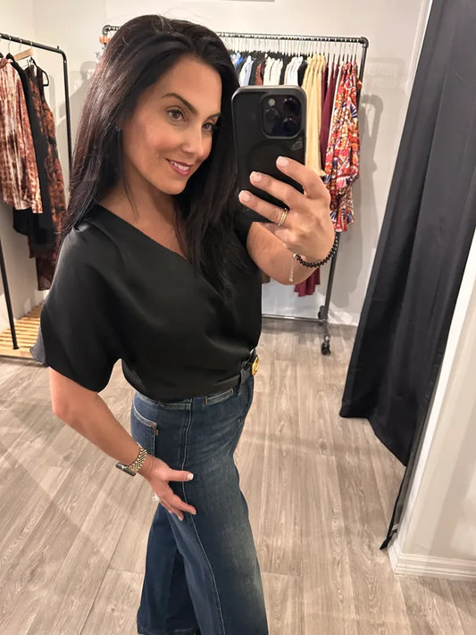 Black Cap Sleeve Blouse- Simply Simpson's Boutique is a Women's Online Fashion Boutique Located in Jupiter, Florida