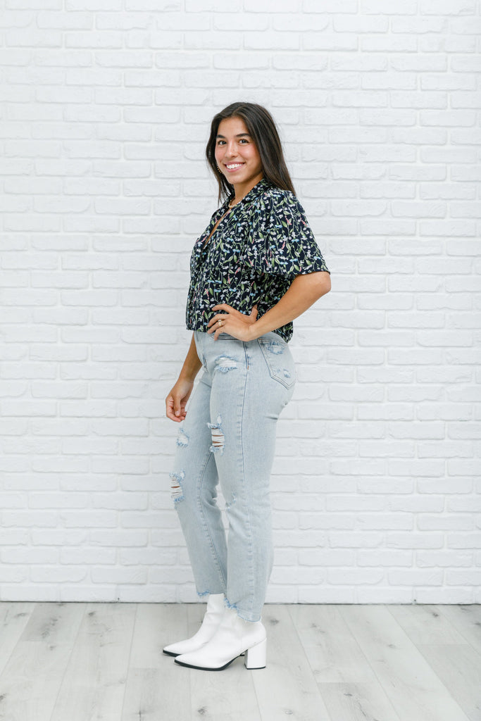 Day Lily Top-Outerwear- Simply Simpson's Boutique is a Women's Online Fashion Boutique Located in Jupiter, Florida