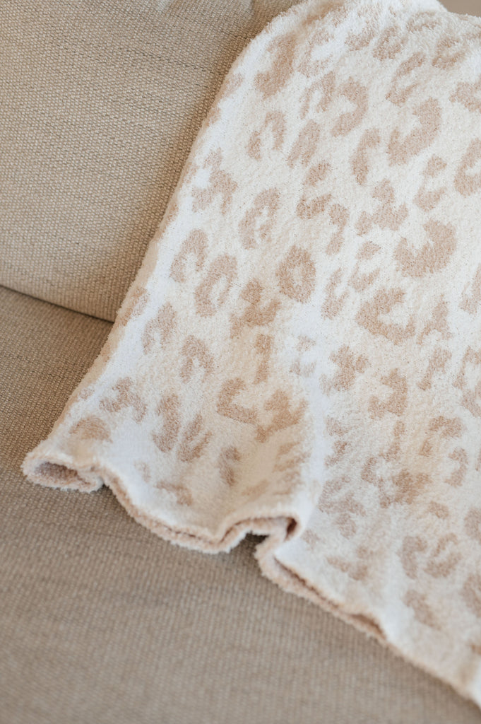 Ari Blanket Single Cuddle Size in Neutral Animal-Blankets- Simply Simpson's Boutique is a Women's Online Fashion Boutique Located in Jupiter, Florida