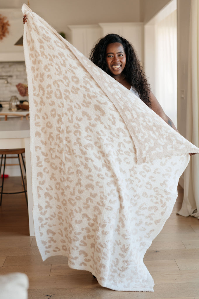 Ari Blanket Single Cuddle Size in Neutral Animal-Blankets- Simply Simpson's Boutique is a Women's Online Fashion Boutique Located in Jupiter, Florida