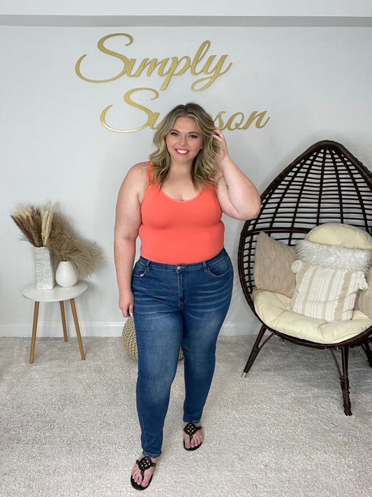 Medium Wash Non Distressed Jeans-200 Jeans- Simply Simpson's Boutique is a Women's Online Fashion Boutique Located in Jupiter, Florida