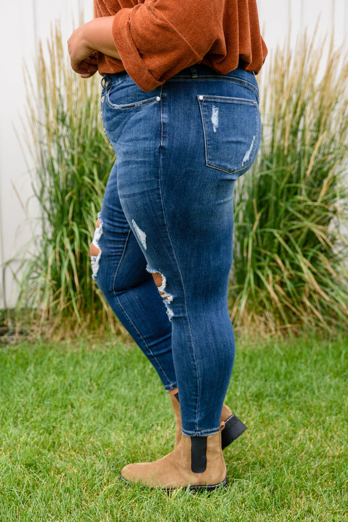 Ari Hi-Rise Button Fly Cuffed Skinny-Jeans- Simply Simpson's Boutique is a Women's Online Fashion Boutique Located in Jupiter, Florida