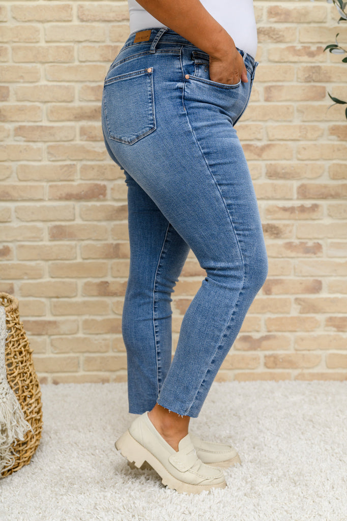 Becca Hi-Waisted Embroidered Pocket Relaxed Jeans-Jeans- Simply Simpson's Boutique is a Women's Online Fashion Boutique Located in Jupiter, Florida