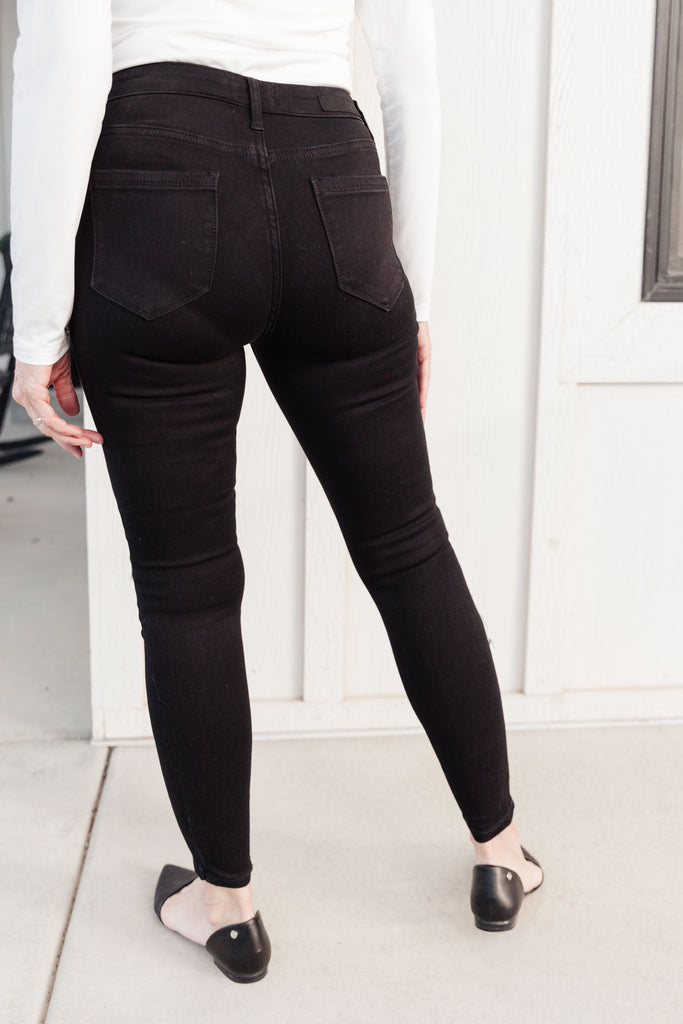 Black City Skinnies-Jeans- Simply Simpson's Boutique is a Women's Online Fashion Boutique Located in Jupiter, Florida